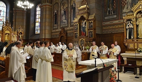 Wiedereinweihung unserer Klosterkirche mit Fest-Hochamt und Altarweihe